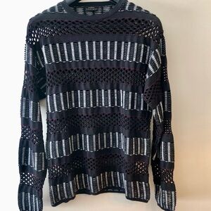 Zara Womens Black and White Crewneck Sweater